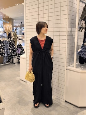 「夏コーデ」｜「アイテム（オールインワン・サロペット）」を使った、J  U R  Iさん（レディース・156cm）の夏コーディネート