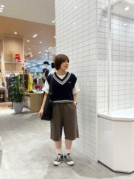 「アイテム（ベスト）」を使った、J  U R  Iさん（レディース・156cm）の秋コーディネート