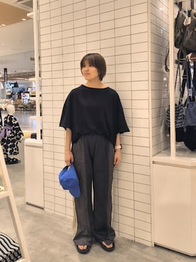 「アイテム（スウェットパンツ）」を使った、J  U R  Iさん（レディース・156cm）の夏コーディネート