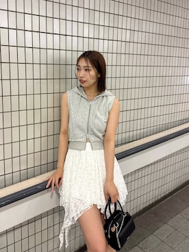 「Chico（チコ）のアイテム（Tシャツ/カットソー）」を使った、rinaさん（レディース・160cm）の夏コーディネート