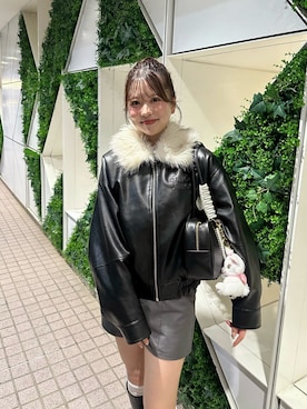 「アイテム（ボストンバッグ）」を使った、viiivii87さん（レディース・160cm）の秋コーディネート