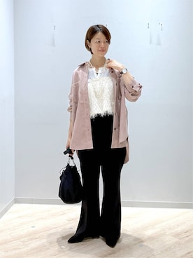 「アイテム（その他トップス、ベージュ系）」を使った、miinoさん（レディース・152cm）の秋コーディネート