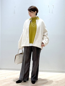 「アイテム（ノーカラーコート）」を使った、miinoさん（レディース・152cm）の秋コーディネート