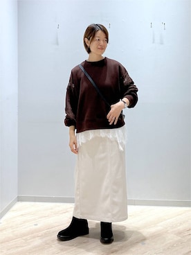 「GLOBAL WORK（グローバルワーク）のシリンダーバッグ/1049528（クラッチバッグ、ブラック系）」を使った、miinoさん（レディース・152cm）の秋コーディネート