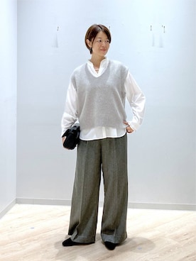 「GLOBAL WORK（グローバルワーク）のお手入れラクラクセットアップ/ワイドパンツ/1017522（その他パンツ、グレー系）」を使った、miinoさん（レディース・152cm）の秋コーディネート