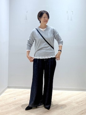 「GLOBAL WORK（グローバルワーク）のシリンダーバッグ/1049528（クラッチバッグ、ブラック系）」を使った、miinoさん（レディース・152cm）の秋コーディネート