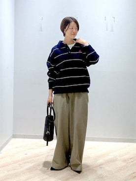 「GLOBAL WORK（グローバルワーク）のシリンダーバッグ/1049528（クラッチバッグ、ブラック系）」を使った、miinoさん（レディース・152cm）の秋コーディネート