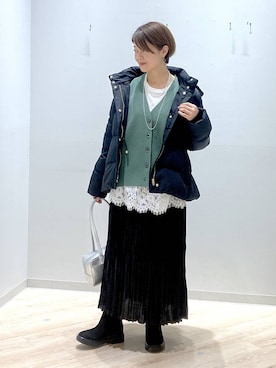 「クリスマス」｜「アイテム（アクセサリー）」を使った、miinoさん（レディース・152cm）の冬コーディネート