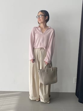 「AIM（エイム）のアイテム」を使った、babyloneyuumiさん（レディース・158cm）の春コーディネート