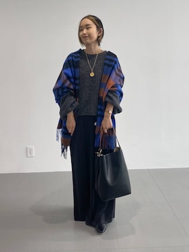 「アイテム（ストール/ショール）」を使った、babyloneyuumiさん（レディース・158cm・20代）の秋コーディネート