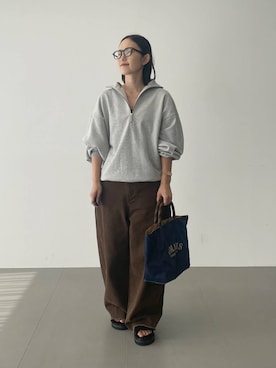 「MOHI（モヒ）のアイテム」を使った、babyloneyuumiさん（レディース・158cm）の秋コーディネート