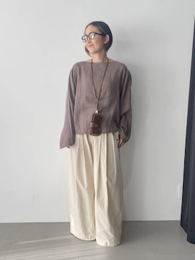 「AIM（エイム）のアイテム」を使った、babyloneyuumiさん（レディース・158cm）の春コーディネート