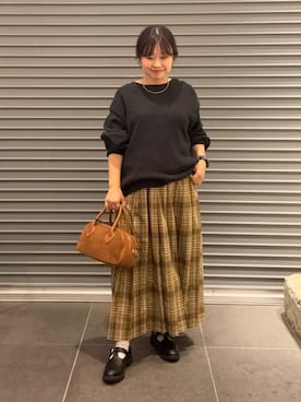 「アイテム（ローファー）」を使った、nakamichiiさん（レディース・150cm）の秋コーディネート