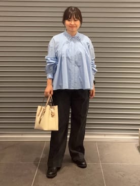 「アイテム（ローファー）」を使った、nakamichiiさん（レディース・150cm）の秋コーディネート