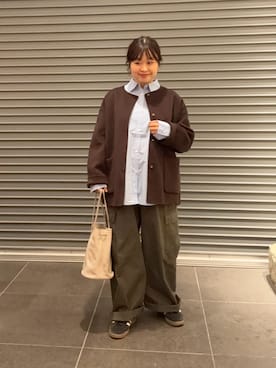 「かぐれ（カグレ）のユーティリティーイージーパンツ（その他パンツ）」を使った、nakamichiiさん（レディース・150cm）の秋コーディネート