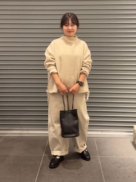 「アイテム（ローファー）」を使った、nakamichiiさん（レディース・150cm）の秋コーディネート