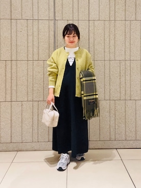 「アイテム（マフラー）」を使った、nakamichiiさん（レディース・150cm）の秋コーディネート