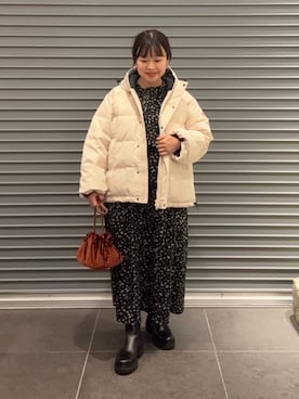 「アイテム（その他アウター、ホワイト系）」を使った、nakamichiiさん（レディース・150cm）の冬コーディネート