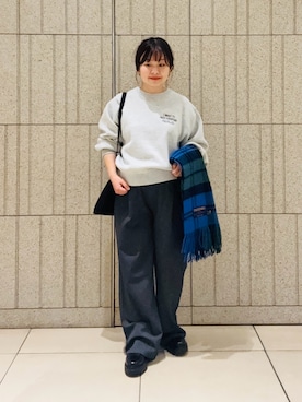 「アイテム（マフラー）」を使った、nakamichiiさん（レディース・150cm）の秋コーディネート