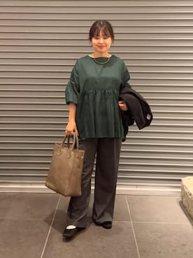「アイテム（トートバッグ）」を使った、nakamichiiさん（レディース・150cm）の秋コーディネート