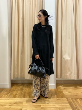 「かぐれ（カグレ）のボイルフレアチュニック（チュニック、ブラック系）」を使った、kimmyさん（レディース・168cm）の夏コーディネート