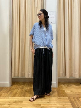 「URBAN RESEARCH DOORS（アーバンリサーチドアーズ）の2WAYニットタンク（タンクトップ、ホワイト系）」を使った、kimmyさん（レディース・168cm）の春コーディネート