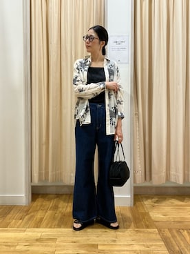 「URBAN RESEARCH DOORS(アーバンリサーチドアーズ)のメッシュエンブロイダリーシャツ(シャツ/ブラウス、ベージュ系)」を使った、kimmyさん(レディース・168cm)の春コーディネート