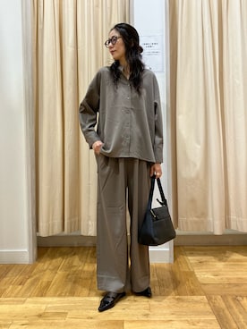 「RODE SKO（ロデスコ）のアイテム」を使った、kimmyさん（レディース・168cm）の秋コーディネート