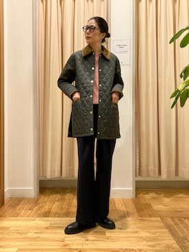 「アイテム（ニット/セーター）」を使った、kimmyさん（レディース・168cm）の秋コーディネート