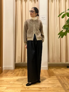 「アイテム（Tシャツ/カットソー）」を使った、kimmyさん（レディース・168cm）の秋コーディネート