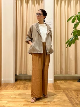 「アイテム（マウンテンパーカー）」を使った、kimmyさん（レディース・168cm）の夏コーディネート