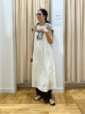 「URBAN RESEARCH DOORS（アーバンリサーチドアーズ）のレースノースリーブワンピース（ワンピース、ベージュ系）」を使った、kimmyさん（レディース・168cm）の夏コーディネート