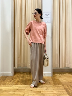 「URBAN RESEARCH DOORS(アーバンリサーチドアーズ)の『UR TECH』サマシェアツイストスリーブプルオーバー(Tシャツ/カットソー、ピンク系)」を使った、kimmyさん(レディース・168cm)の春コーディネート
