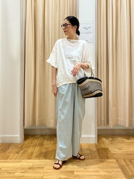 「Wrangler(ラングラー)の『別注』Wrangler×EKAL ライトデニムリラックスバギーパンツ(デニムパンツ、ブルー系)」を使った、kimmyさん(レディース・168cm)の春コーディネート