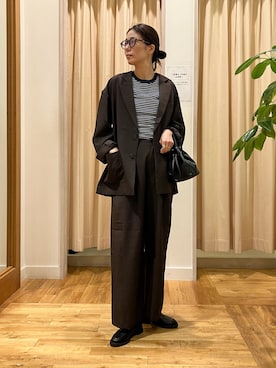 「アイテム（その他アウター、ブラウン系）」を使った、kimmyさん（レディース・168cm）の秋コーディネート