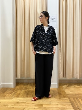「URBAN RESEARCH DOORS(アーバンリサーチドアーズ)のインナーノースリーブプルオーバー(タンクトップ、ホワイト系)」を使った、kimmyさん(レディース・168cm)の春コーディネート