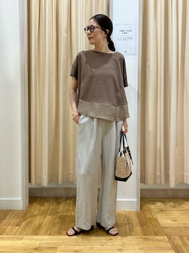 「URBAN RESEARCH DOORS（アーバンリサーチドアーズ）の異素材切替えラウンドヘムプルオーバー（Tシャツ/カットソー、ブラウン系）」を使った、kimmyさん（レディース・168cm）の夏コーディネート