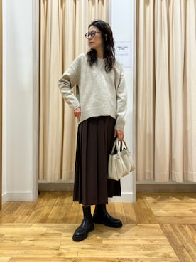 「Vネックニット」｜kimmyさん（レディース・168cm）の冬コーディネート