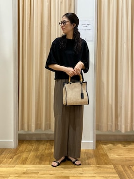 「URBAN RESEARCH DOORS（アーバンリサーチドアーズ）のシルケットクロップドプルオーバー（Tシャツ/カットソー、ブラック系）」を使った、kimmyさん（レディース・168cm）の夏コーディネート