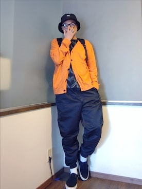「アイテム（スニーカー）」を使った、P３さん（メンズ・178cm）の夏コーディネート
