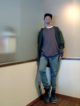 「AIVER（アイバー）のアイテム（ジャケット/アウター）」を使った、P３さん（メンズ・178cm）の春コーディネート