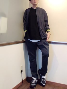 「TIMEX（タイメックス）のアイテム（デジタル腕時計）」を使った、P３さん（メンズ・178cm）の春コーディネート