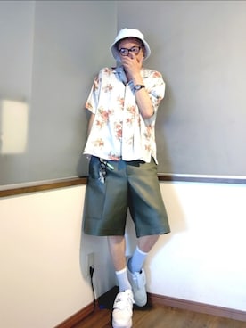 「アイテム（キーホルダー）」を使った、P３さん（メンズ・178cm）の夏コーディネート