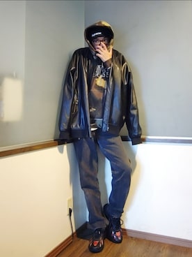 「アイテム（トップス）」を使った、P３さん（メンズ・178cm）の秋コーディネート