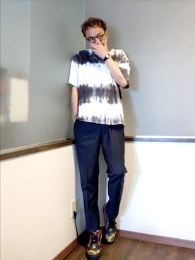 「N.HOOLYWOOD（N.ハリウッド）のアイテム（スラックス、グレー系）」を使った、P３さん（メンズ・178cm）の夏コーディネート