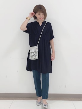 「SHOO・LA・RUE（シューラルー）の【SS-3L/美脚シルエット】オンにもオフにも○ テーパードパンツ（その他パンツ、グリーン系）」を使った、RA★SEさん（レディース・162cm）の夏コーディネート