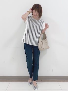 「SHOO・LA・RUE（シューラルー）の【SS-3L/美脚シルエット】オンにもオフにも○ テーパードパンツ（その他パンツ、グリーン系）」を使った、RA★SEさん（レディース・162cm）の夏コーディネート