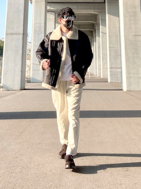 「コーデュロイパンツ」｜「アイテム（ムートンコート）」を使った、Renjiさん（メンズ・173cm）の秋コーディネート