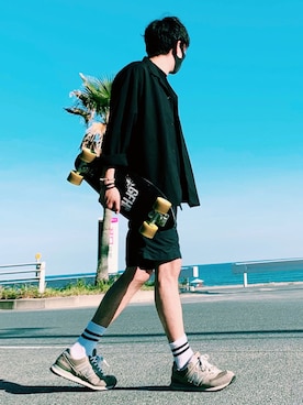 「スケボー」｜「アイテム（その他）」を使った、Renjiさん（メンズ・173cm）の秋コーディネート