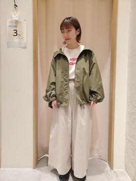 「サマンサモスモス」｜「アイテム（マウンテンパーカー）」を使った、お お のさん（レディース・155cm）の春コーディネート